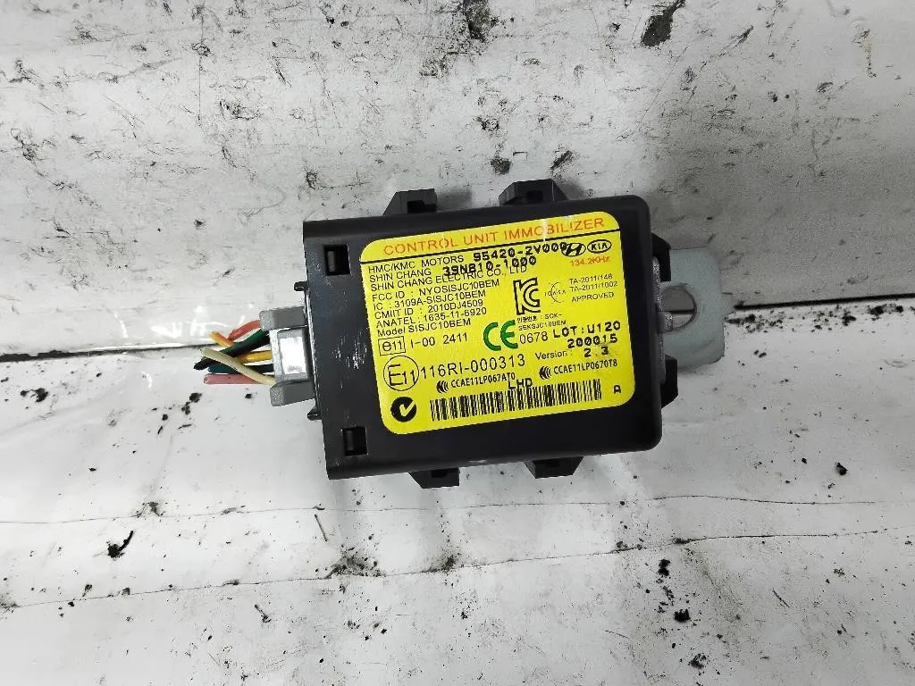 CENTRALINA IMMOBILIZER con codice 95420-2V000 da KIA Rio 4° Serie G4LA benzina 1248 (11>)