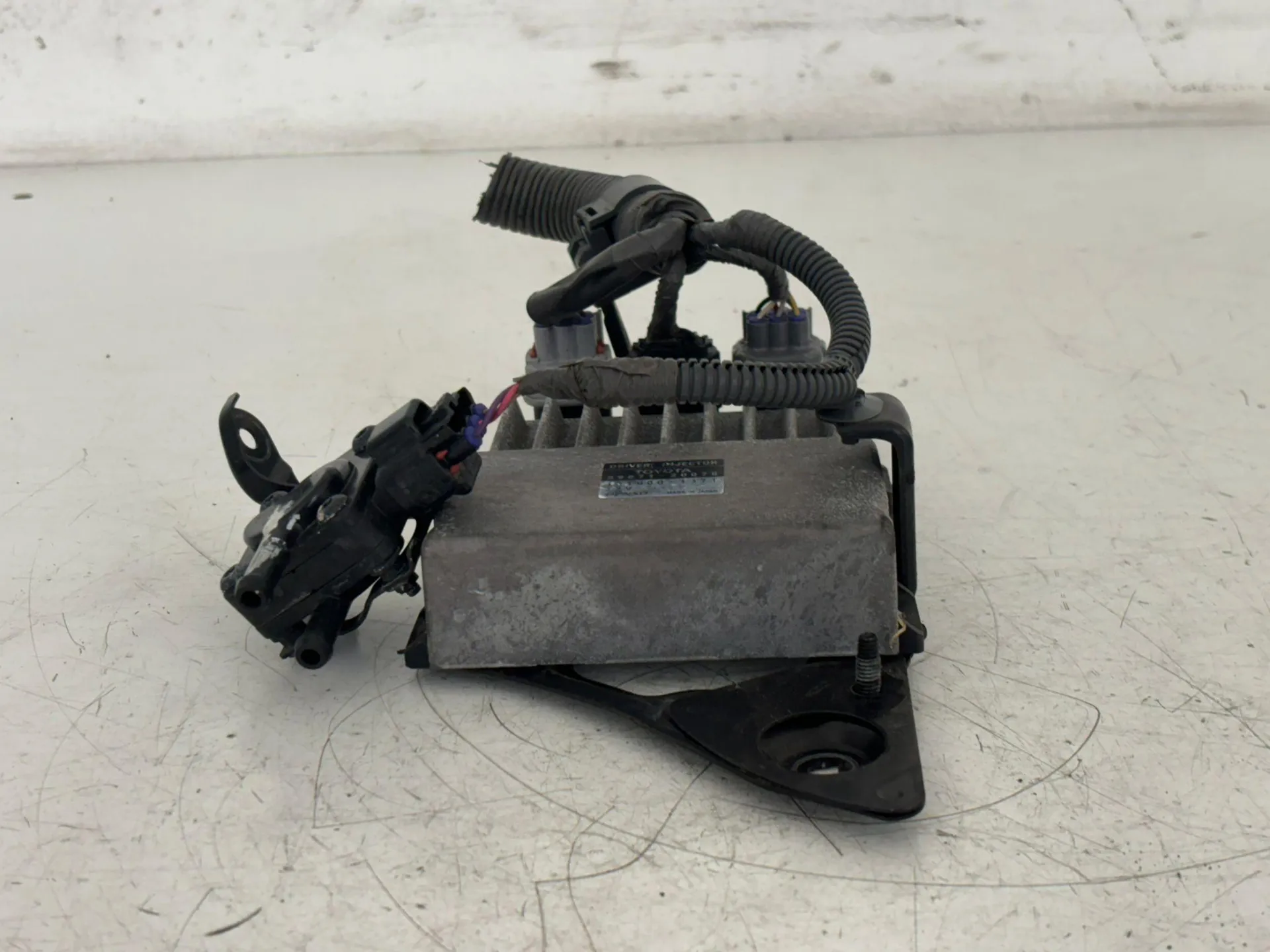 CENTRALINA INIETTORI con codice 89871-20070 da TOYOTA Rav4 5° Serie Diesel 2200 (09>12)