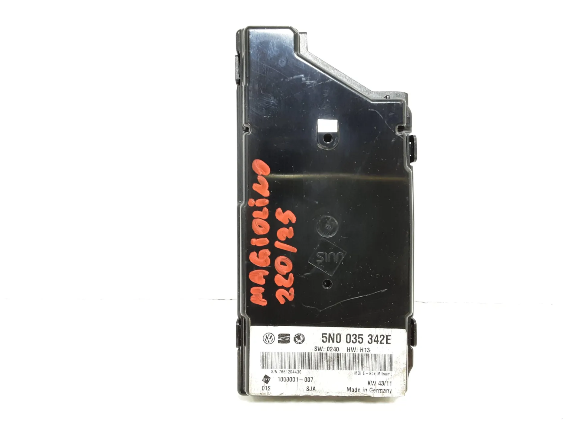 CENTRALINA INTEFACCIA USB con codice 5N0035342E da VOLKSWAGEN Maggiolino Serie CAYC Diesel 1600 (11>)