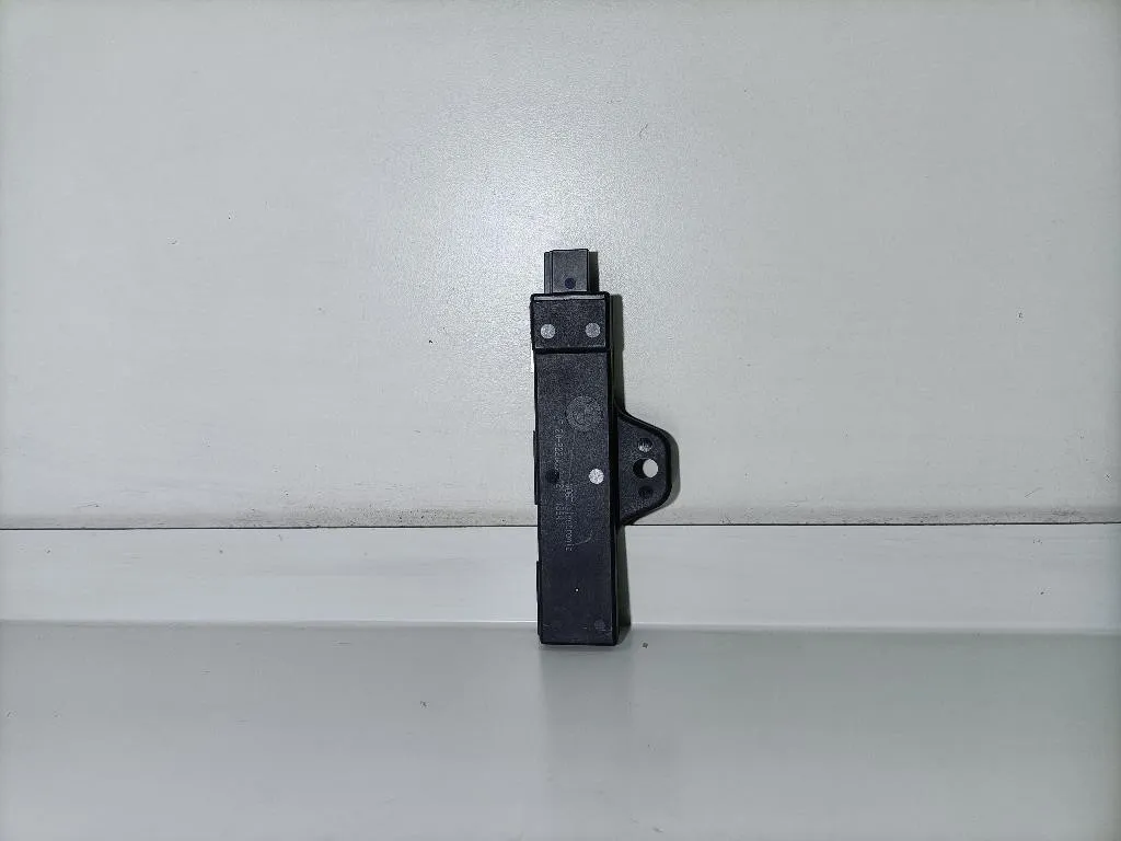 CENTRALINA KEYLESS BMW X1 Serie (F48) 65.20-9220832-02 B47C20A diesel 1995 (15>)