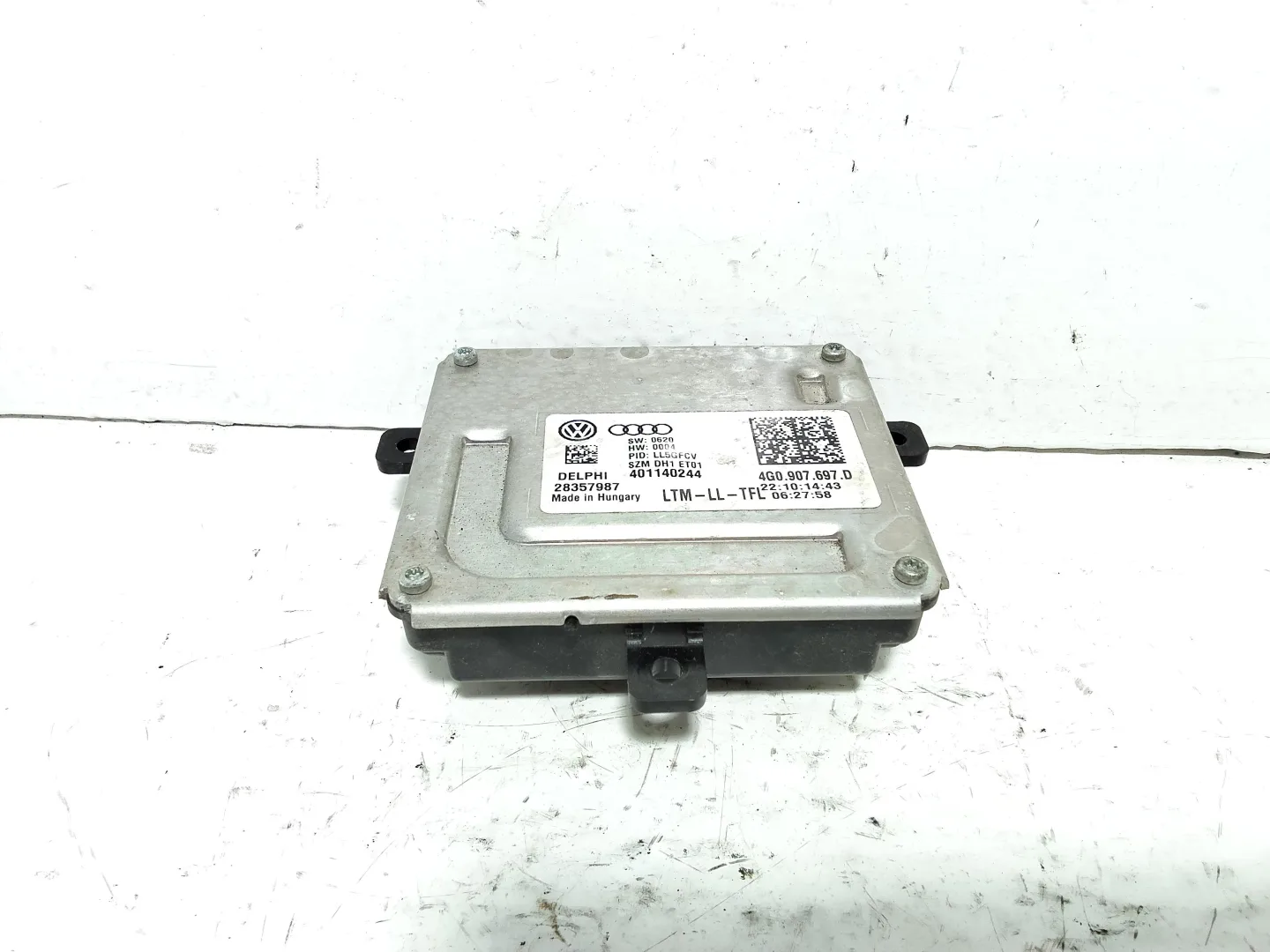 CENTRALINA LED LUCE DIURNA SINISTRA con codice 4G0907697D da SKODA Octavia S.Wagon 5° Serie (5E5) con codice motore CPW Bifuel/Metano 1400 (16>20)