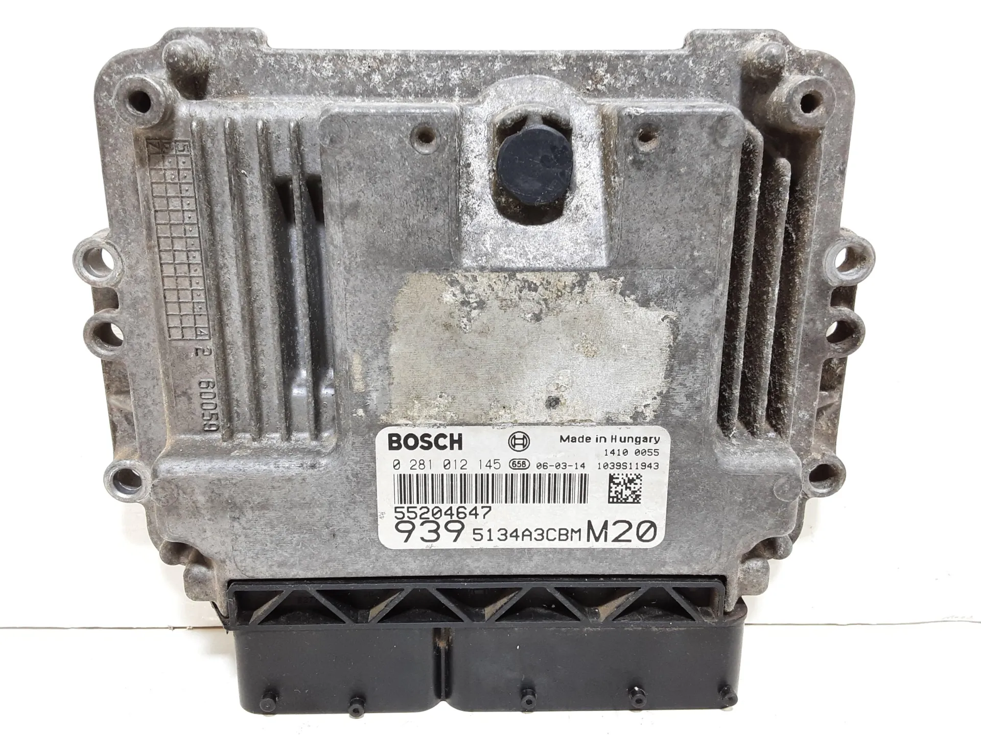 CENTRALINA MOTORE con codice 55204647 da ALFA ROMEO Brera Serie (939_) 939 A3.000 Diesel 2400 (00>06)