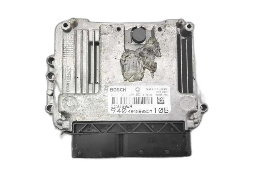 CENTRALINA MOTORE con codice 0281017785 51916024 da ALFA ROMEO Giulietta Serie (940_) 940A3000 diesel 1598 (10>13)