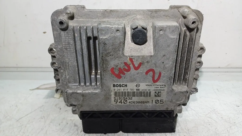 CENTRALINA MOTORE ALFA ROMEO Giulietta Serie (940_) 0281018703/51915432 940A3000 diesel 1598 (10>13)