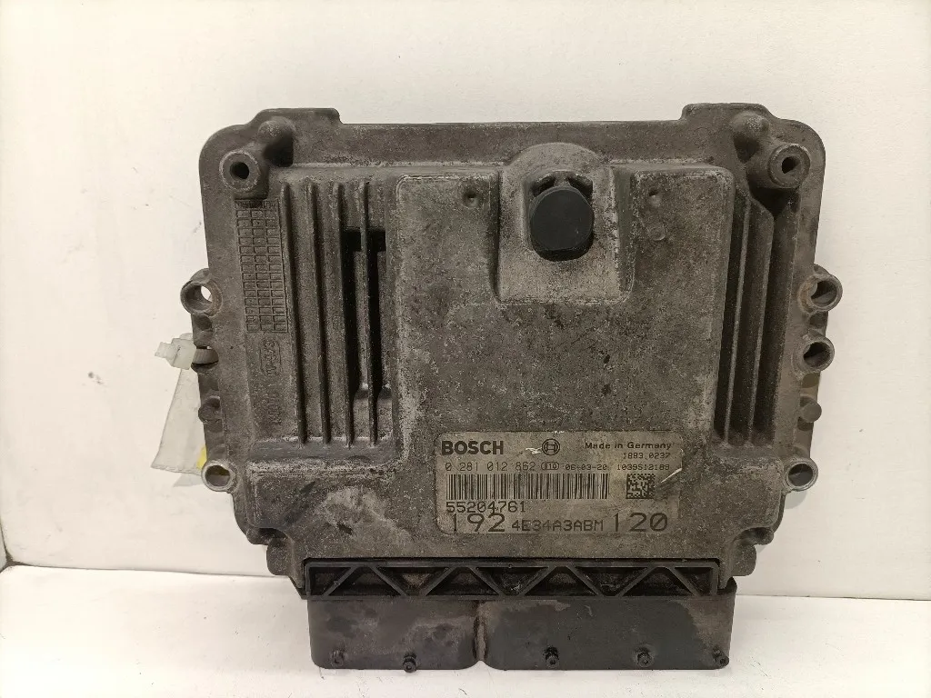 CENTRALINA MOTORE ALFA ROMEO GT Serie (937_) 55198809 937A5000 diesel 1910 (03>09)