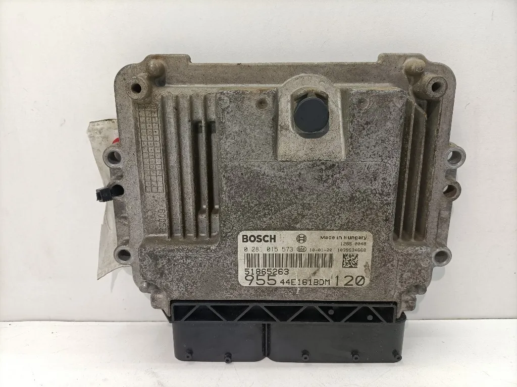 CENTRALINA MOTORE ALFA ROMEO Mito Serie (955_) 51865263 955A3000 diesel 1598 (08>)
