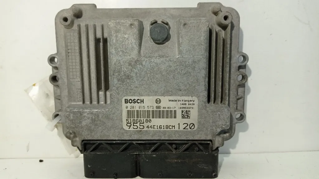 CENTRALINA MOTORE ALFA ROMEO Mito Serie (955_) 51865263 955A3000 diesel 1598 (08>)