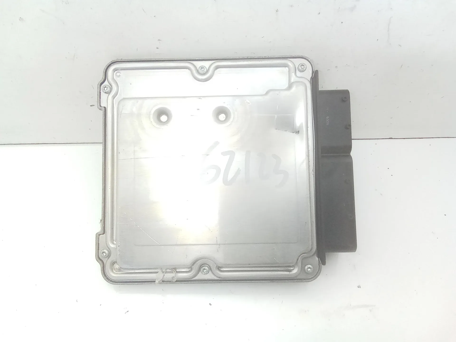 CENTRALINA MOTORE con codice 0281011905 da AUDI A3 Serie (8P1) Bkd Diesel 2000 (05>08)