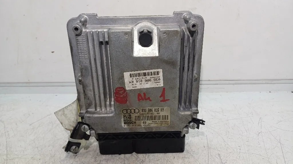 CENTRALINA MOTORE AUDI A4 Avant (8ED) 0281013294/03G906016KM BPW diesel 1968 (04>08)