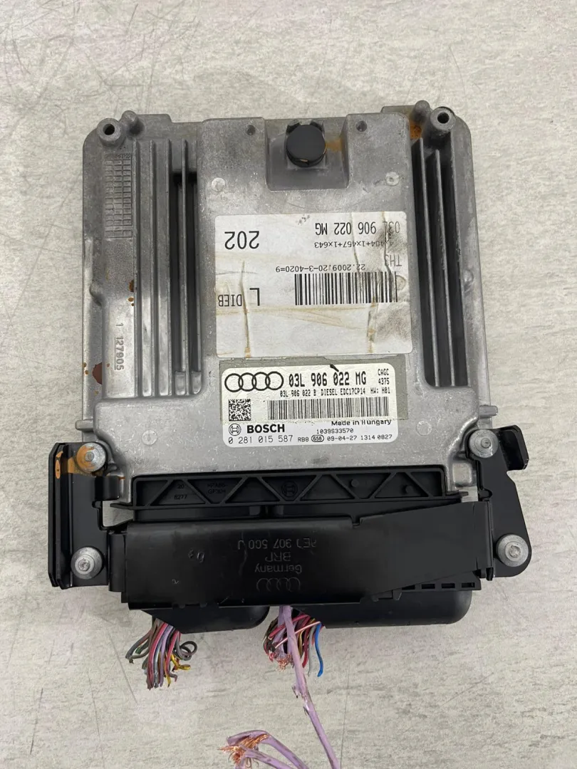 CENTRALINA MOTORE con codice 03L906022MG da AUDI A4 Berlina con codice motore CAG Diesel 2000 (11>14)