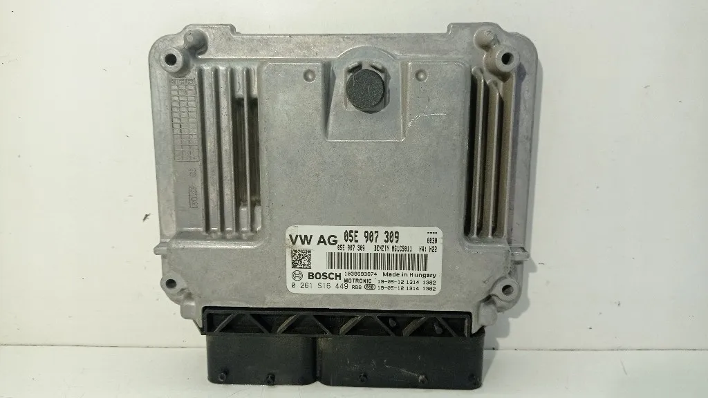 CENTRALINA MOTORE AUDI Q3 Serie (F3B) 05E906018AF DADA benzina 1498 (18>)