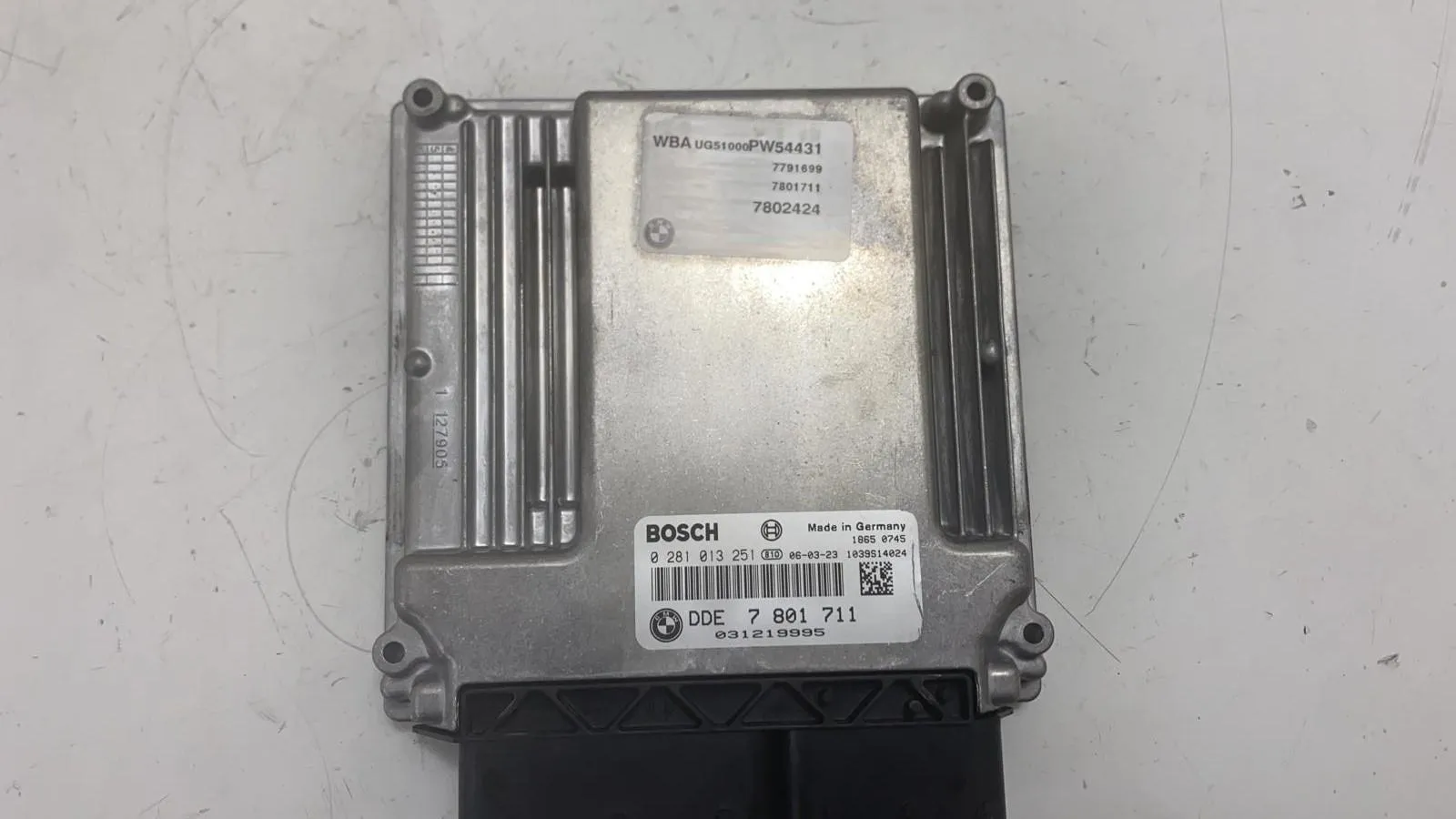CENTRALINA MOTORE con codice 0281013251 da BMW Serie 3 E90 Berlina con codice motore 204D4/204D4 Diesel 2000 (05>08)