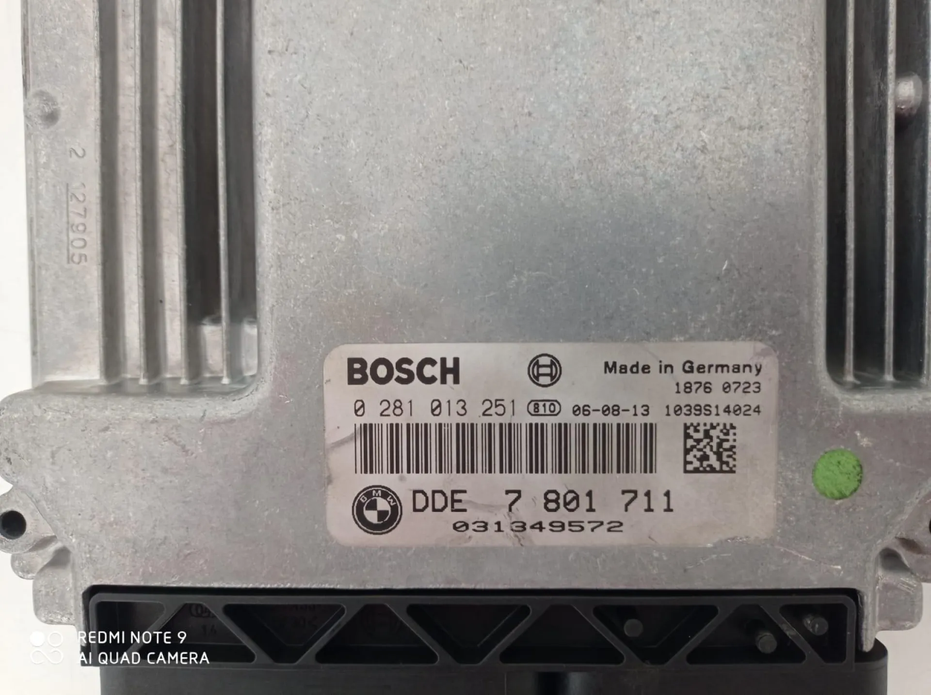 CENTRALINA MOTORE con codice 0281013251 da BMW Serie 3 E90 Berlina Diesel 2000 (05>08)