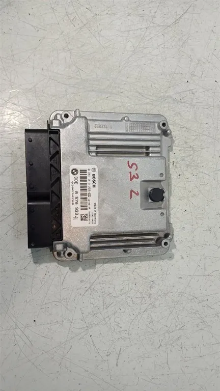 CENTRALINA MOTORE BMW Serie 3 F30 Berlina 0281019208/DDE8570933-01 N47D20C diesel 1995 (11>)