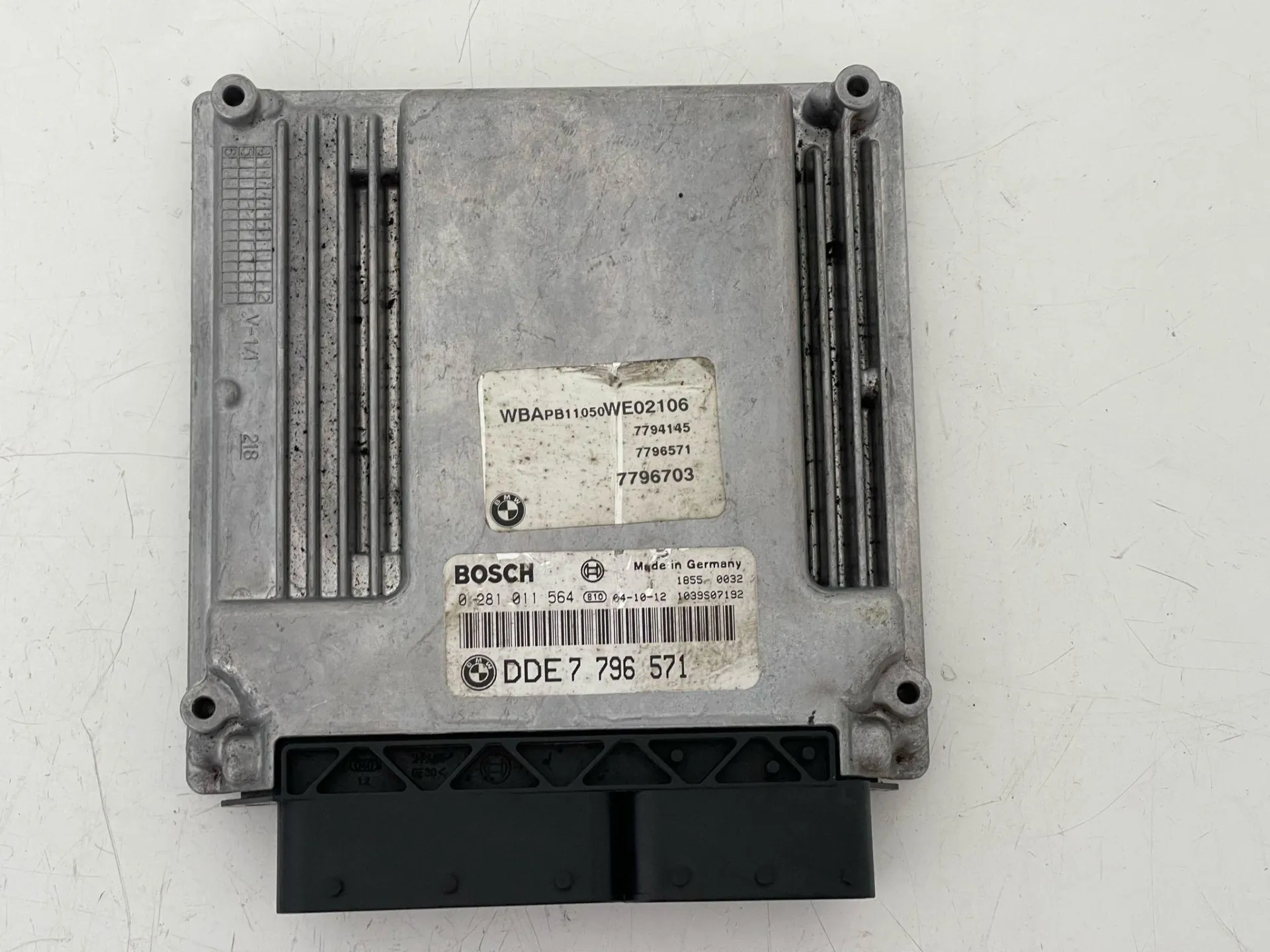 CENTRALINA MOTORE con codice DDE 7796571 da BMW X3 1° Serie con codice motore 204D4/204D4 Diesel 2000 (04>10)