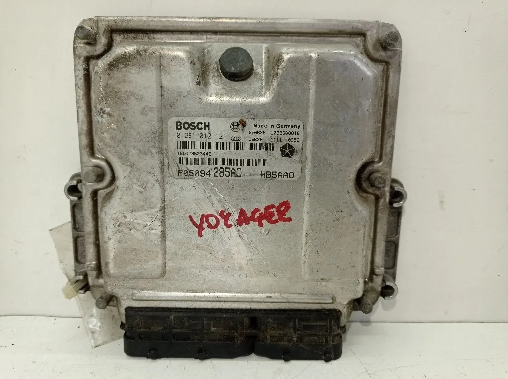 CENTRALINA MOTORE CHRYSLER Voyager 3° Serie ENR diesel 2776 (01>04)