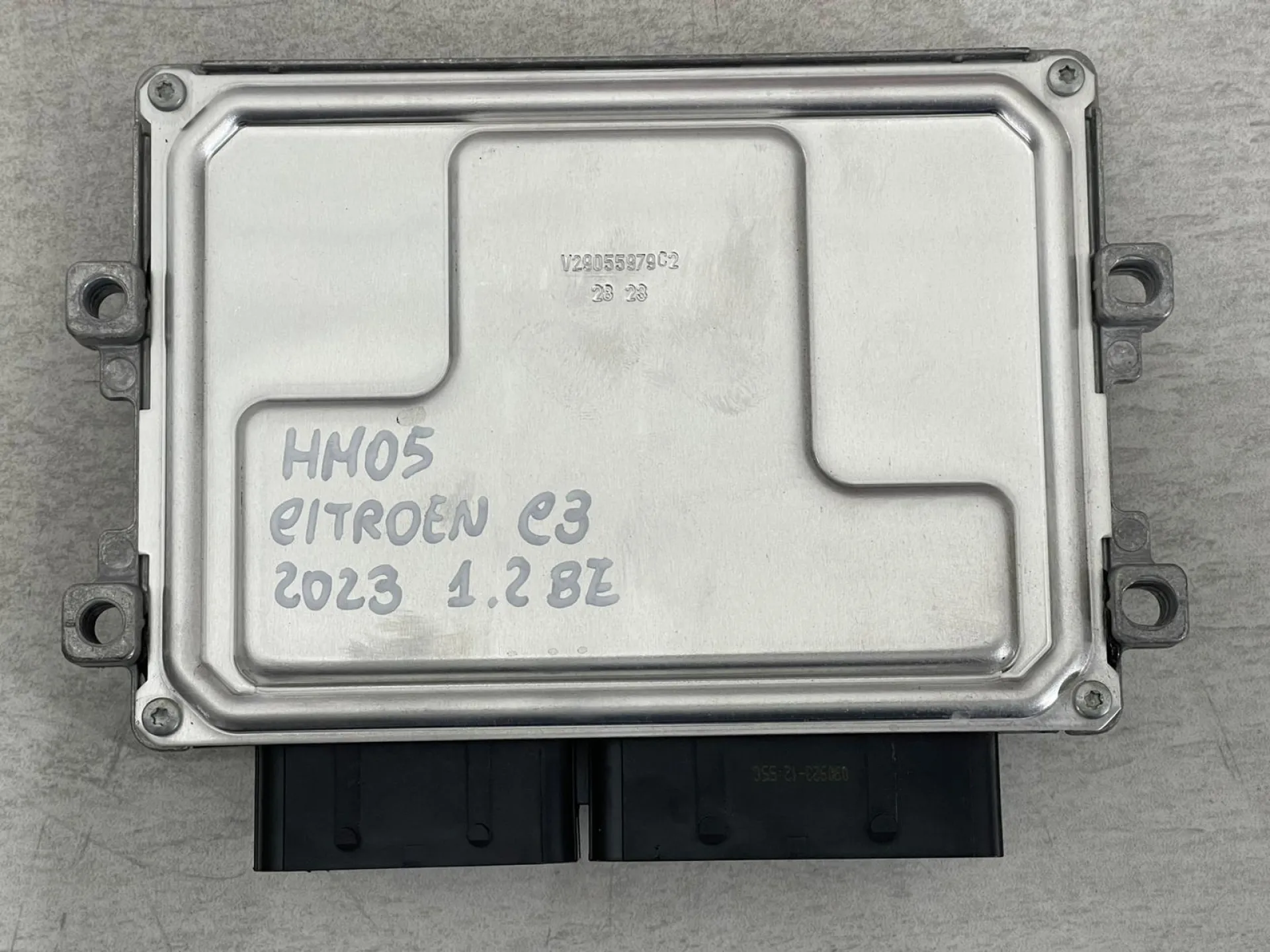 CENTRALINA MOTORE con codice 9858949880 da CITROEN C3 Serie con codice motore HM05 Benzina 1200 (16>)