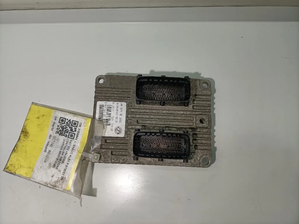 CENTRALINA MOTORE FIAT 500 Serie IAW5SF8.MR/51819346 169A4000 benzina 1242 (07>14)