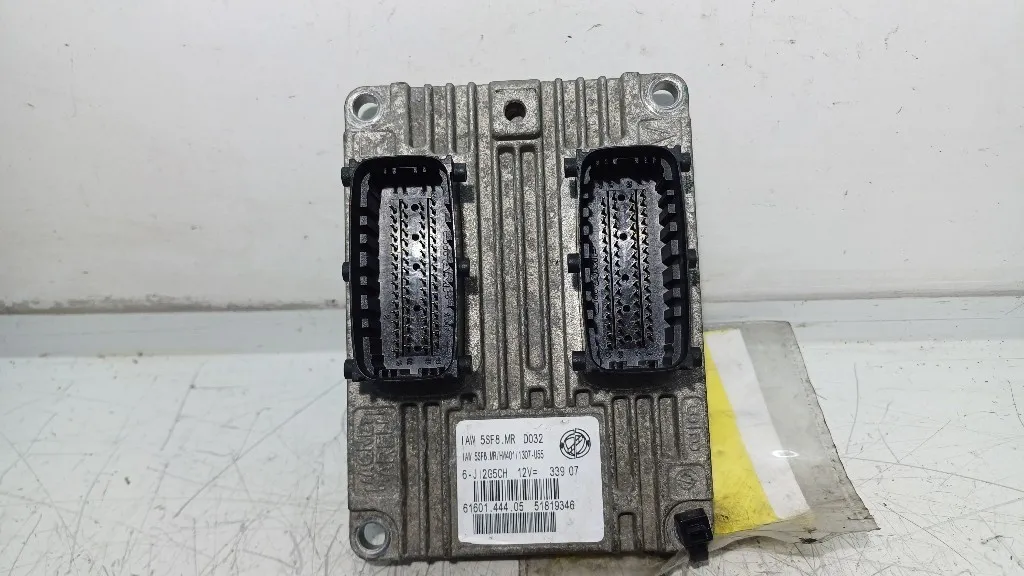 CENTRALINA MOTORE FIAT 500 Serie IAW5SF8.MR/51819346 169A4000 benzina 1242 (07>14)