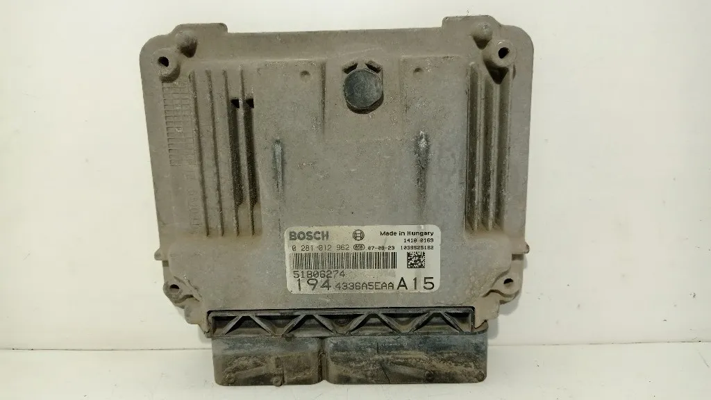 CENTRALINA MOTORE FIAT Croma 2° Serie 51854280 939A2000 diesel 1910 (05>07)