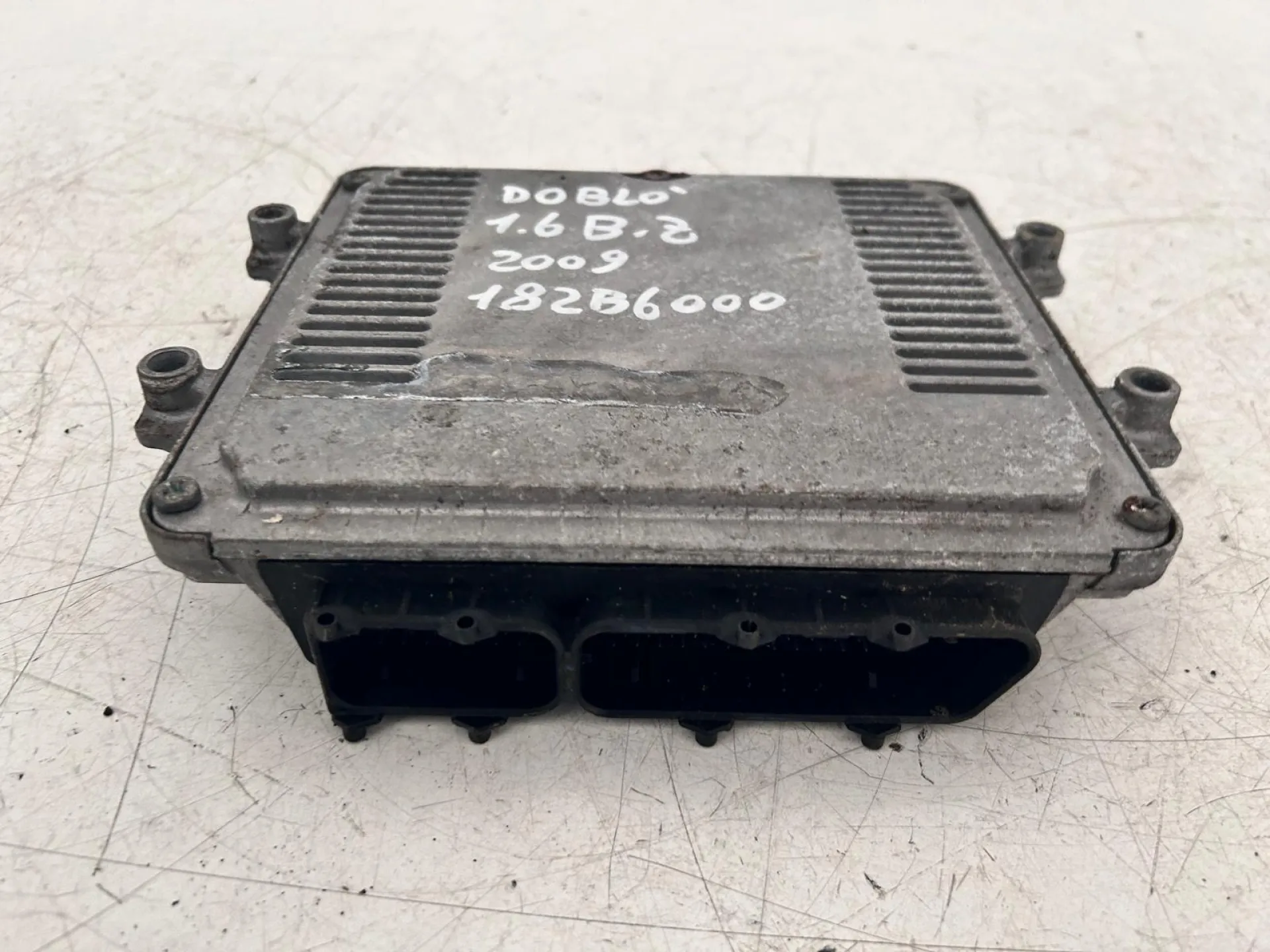 CENTRALINA MOTORE con codice 51816456 da FIAT Doblo Serie Benzina 1600 (09>)