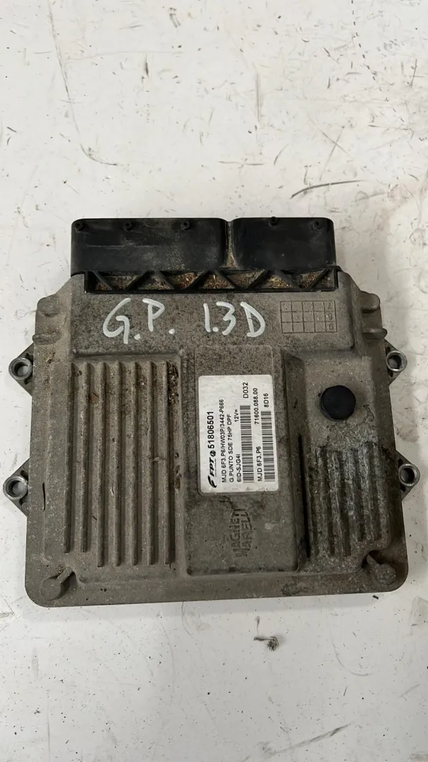 Centralina motore Fiat Grande Punto 1.3 D del 2006 CODICE RICAMBIO : 51806501