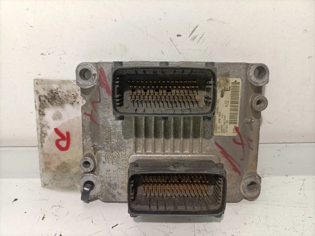 CENTRALINA MOTORE FIAT Grande Punto 1° Serie 51798154 199A6000 benzina 1368 (05>08)