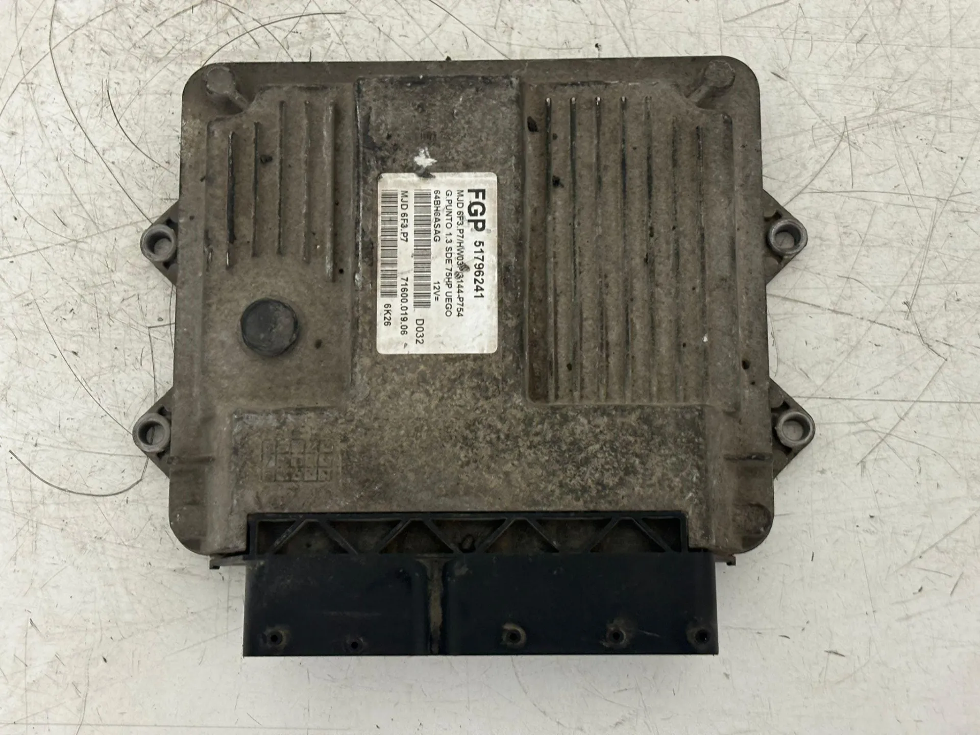 CENTRALINA MOTORE con codice 51796241 da FIAT Grande Punto 2° Serie Diesel 1300 (08>10)