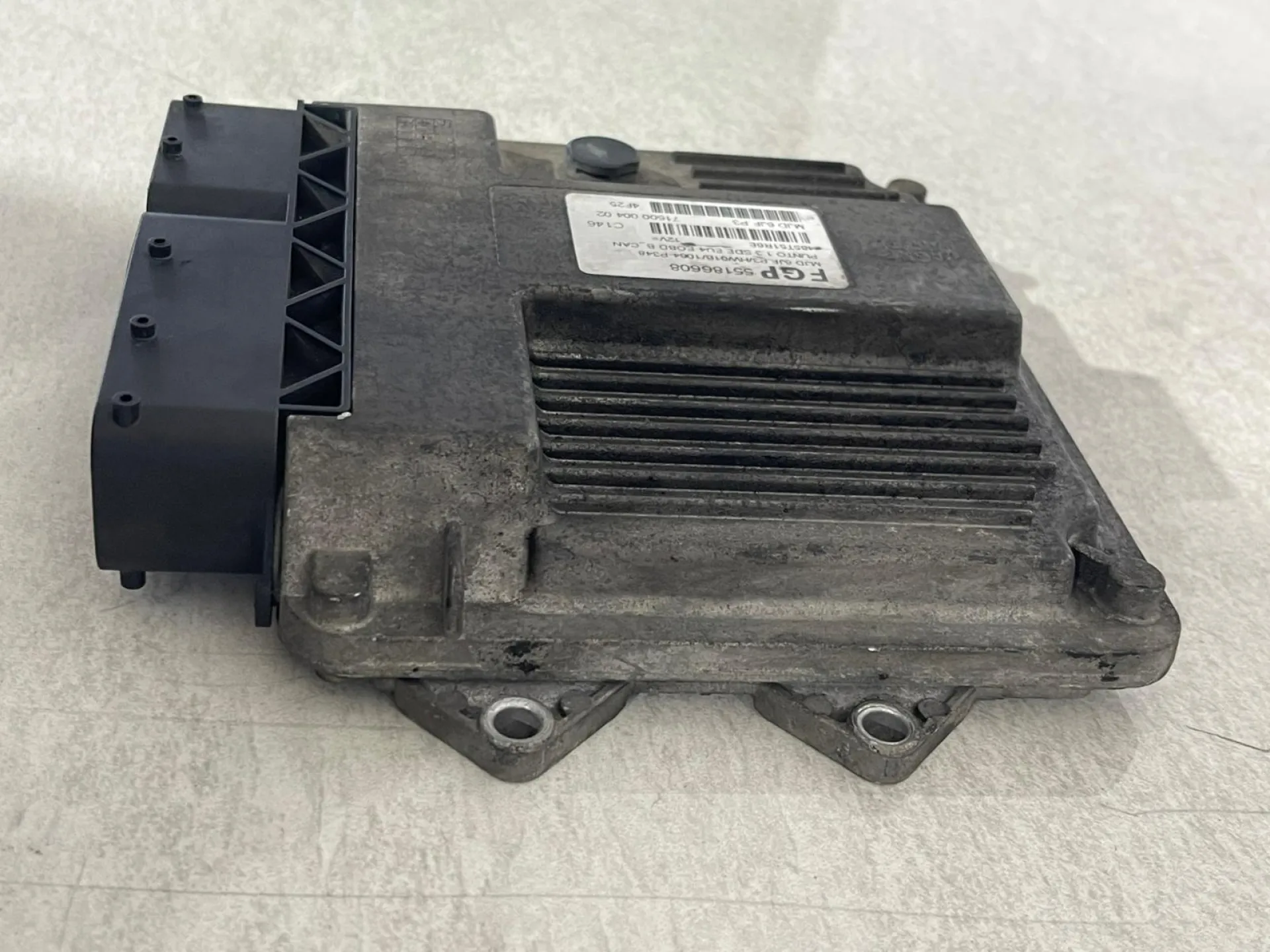 CENTRALINA MOTORE con codice 55186608 da 55192093 FIAT Punto Berlina 5P 3° Serie con codice motore 188A9000 Diesel 1300