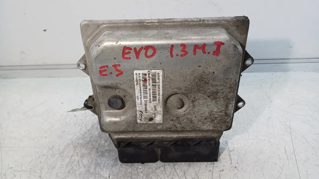 CENTRALINA MOTORE FIAT Punto EVO 51904061/MJD8F2.G1/HW00P 199A9000 diesel 1248 (09>12)