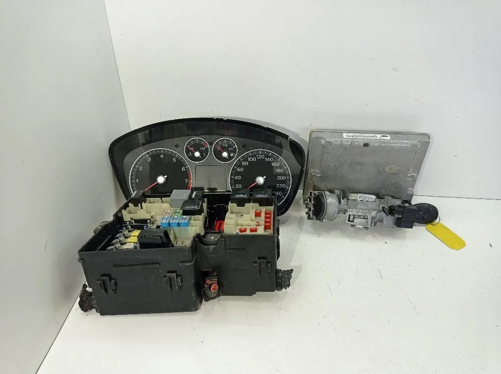 CENTRALINA MOTORE FORD C - Max Serie 1712930 SYDA benzina 1999 (07>10)