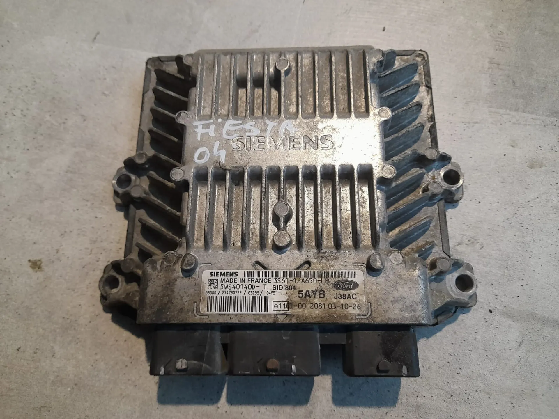 Centralina motore Ford Fiesta 1.4 D del 2004 CODICE RICAMBIO : E11002081