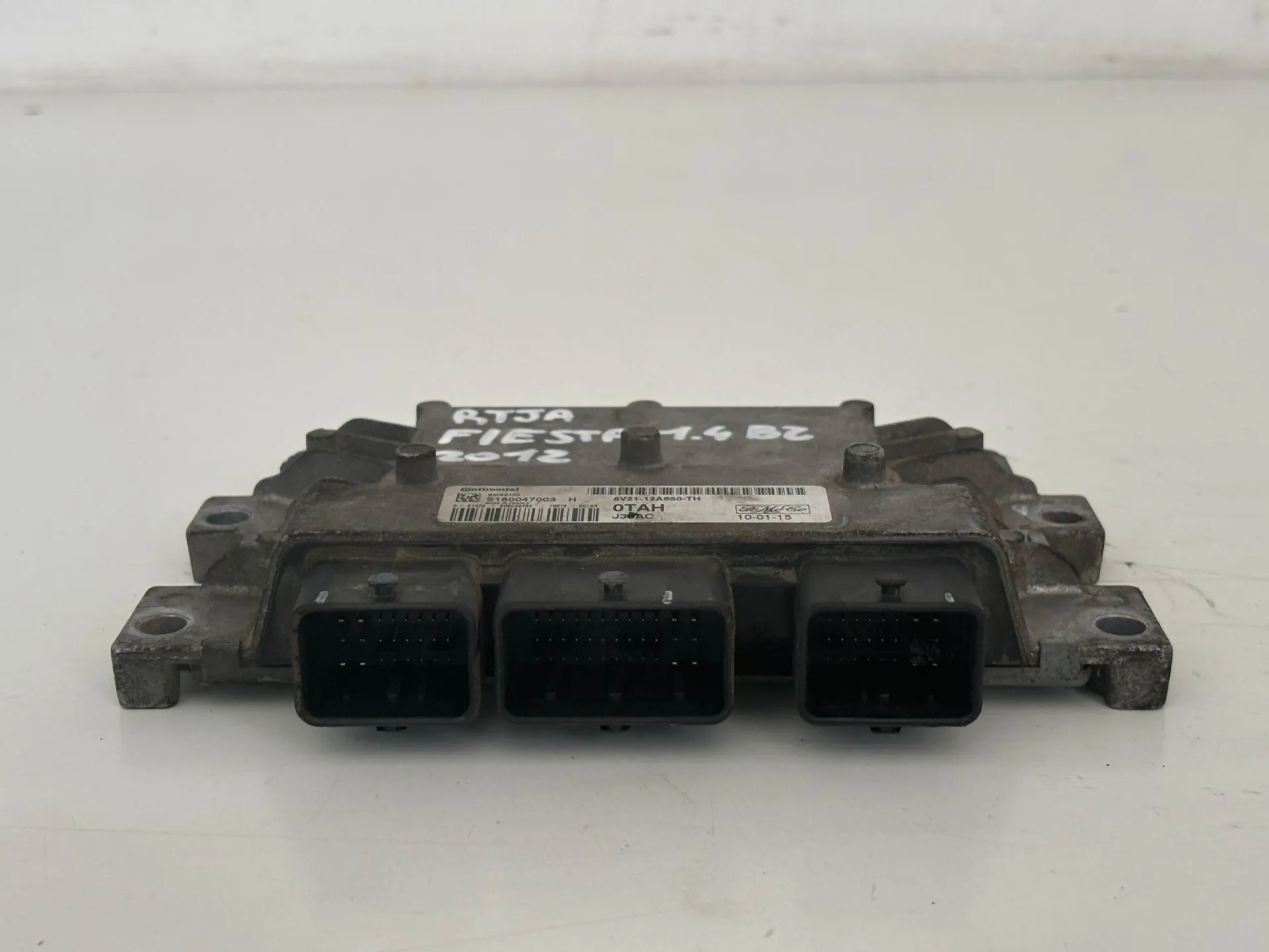 CENTRALINA MOTORE con codice 8V21-12A650-TH da FORD Fiesta 6° Serie con codice motore RTJA/RTJA Benzina 1400 (08>17)