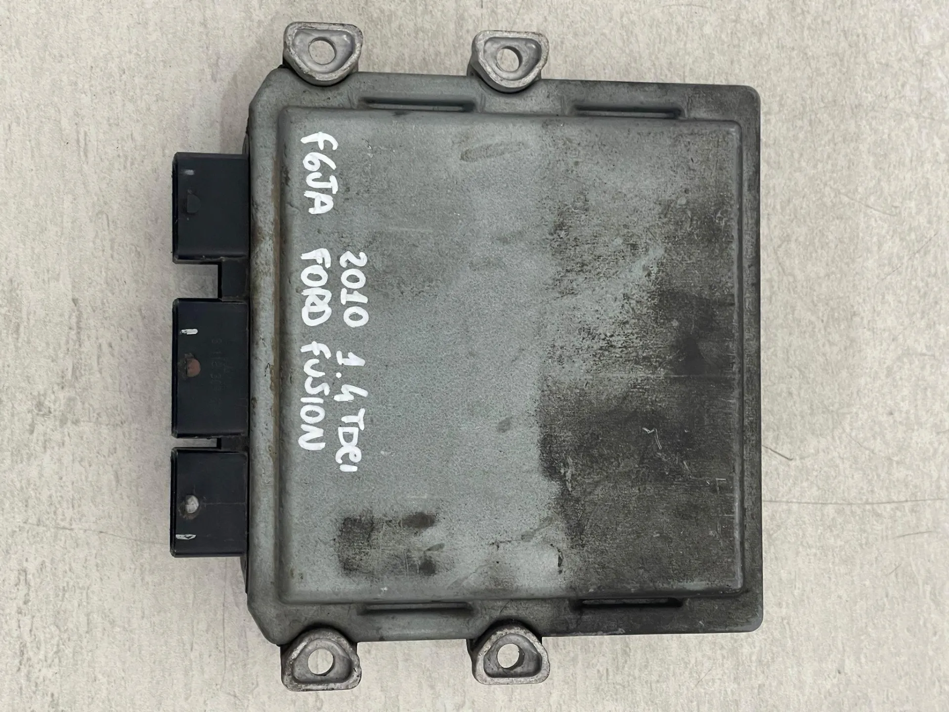 CENTRALINA MOTORE con codice 6S61-12A650-RG da 1360194 FORD Fusion 3° Serie con codice motore F6JA Diesel 1400