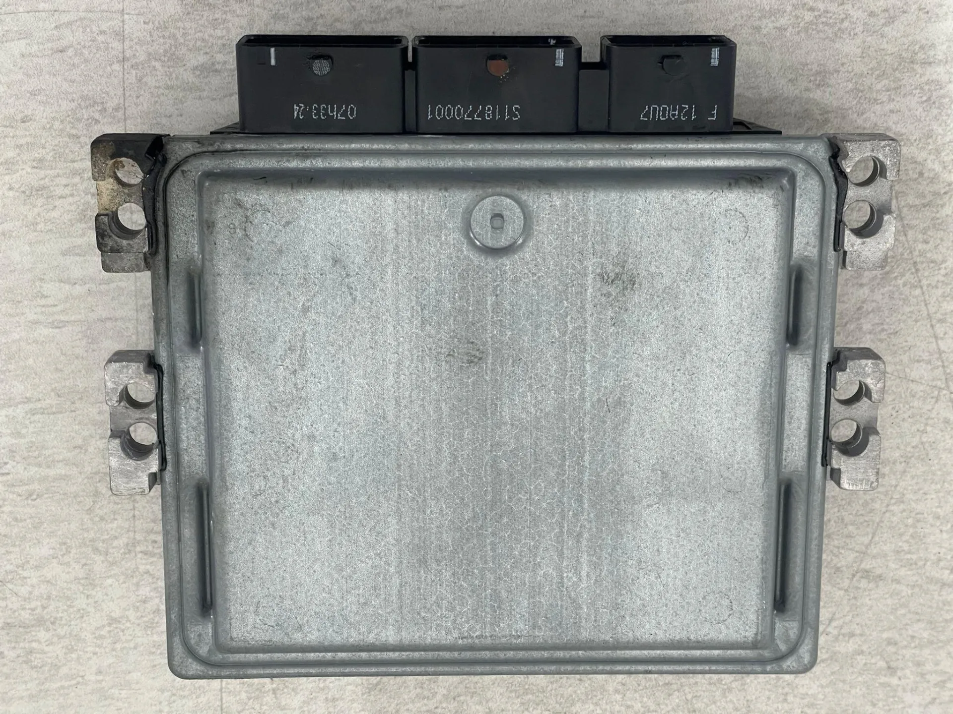 CENTRALINA MOTORE con codice 7G91-12A650-UF da 1767977 FORD Mondeo Berlina 6° Serie con codice motore TXBA Diesel 2000