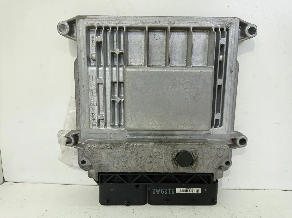 CENTRALINA MOTORE HYUNDAI i30 Serie 391122B140 G4FA benzina 1396 (07>11)