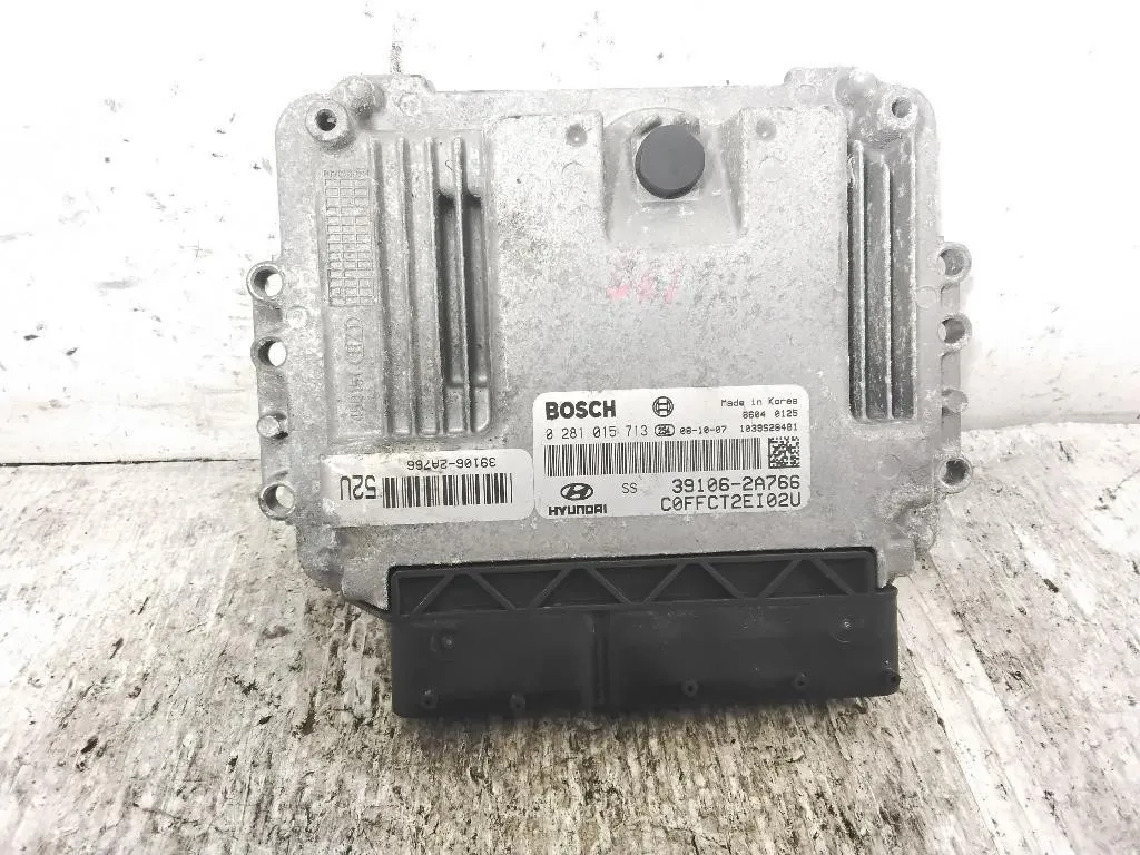 CENTRALINA MOTORE con codice 0281015713 39106-2A766 da HYUNDAI i30 Serie D4FB diesel 1582 (12>18)