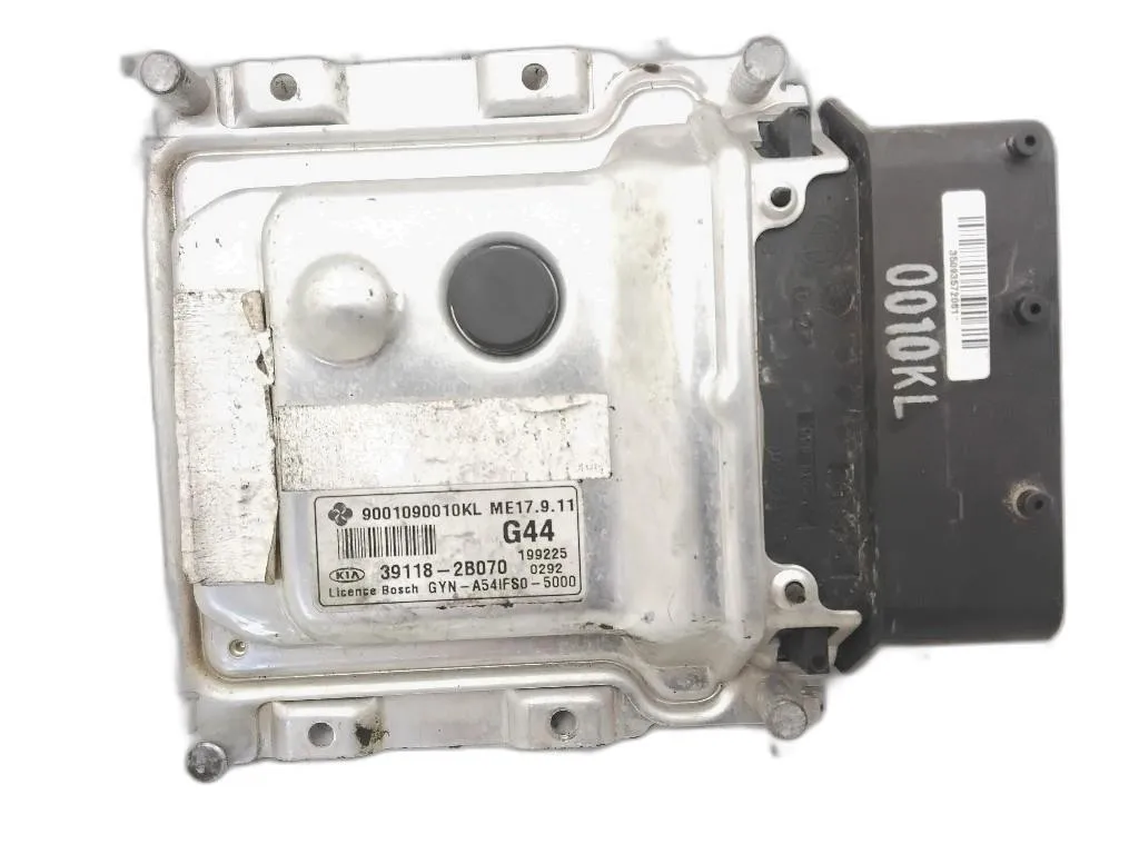 CENTRALINA MOTORE con codice 39118-2B070 da KIA Venga 1° Serie G4FA benzina 1396 (10>)