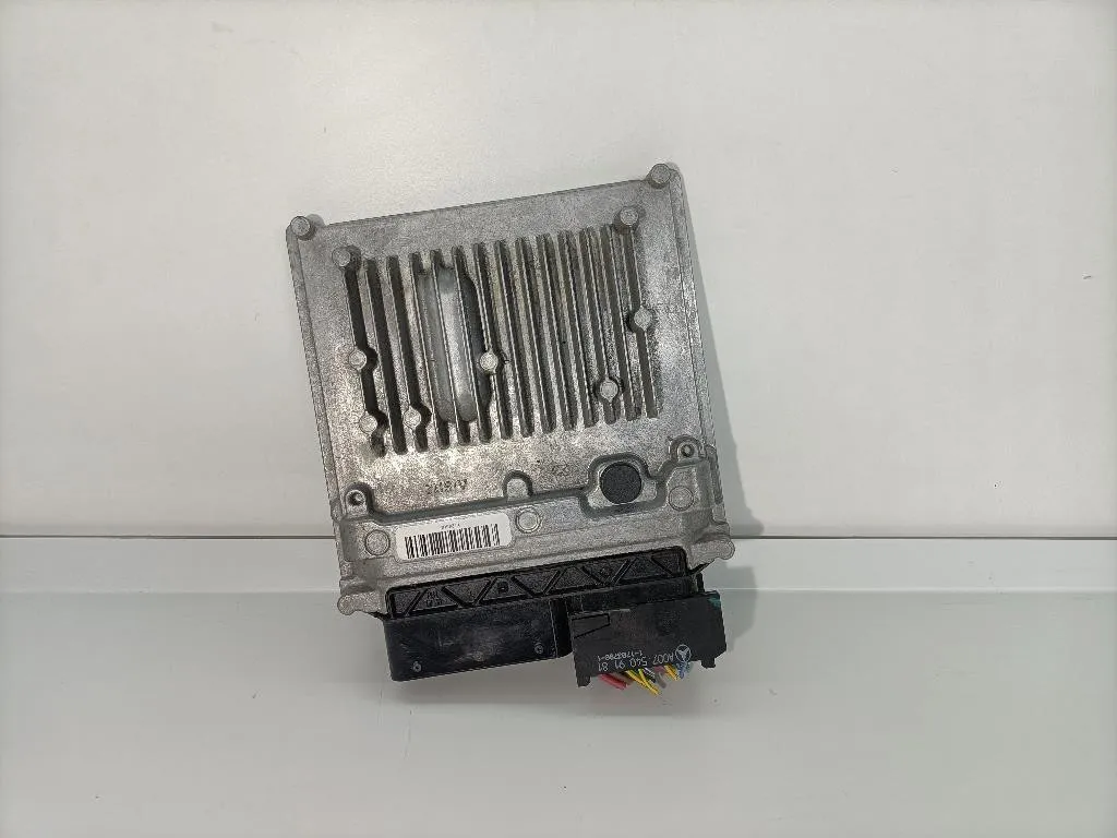 CENTRALINA MOTORE con codice A6519009702/A6519011102 da MERCEDES GLA Serie 651930 diesel 2143 (13>)