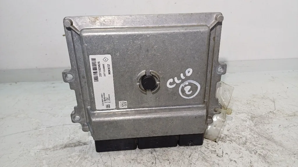 CENTRALINA MOTORE RENAULT Clio Serie IV 237105499R/A3C0093160001/28338097B H4B408 benzina 898 (12>19)