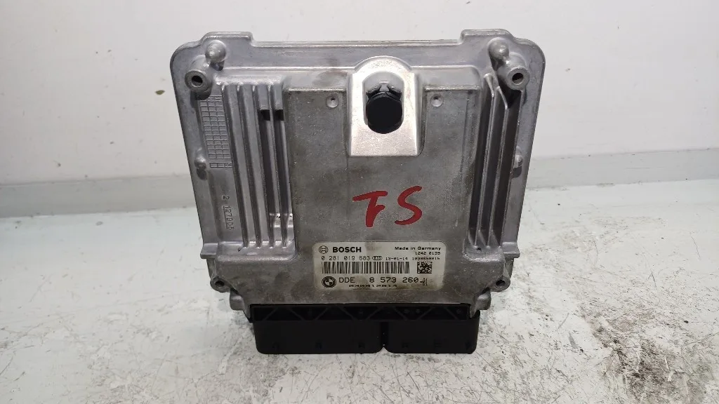 CENTRALINA MOTORE BMW Serie 1 F20 0281019683//8573260-01 N47D16A diesel 1598 (11>19)