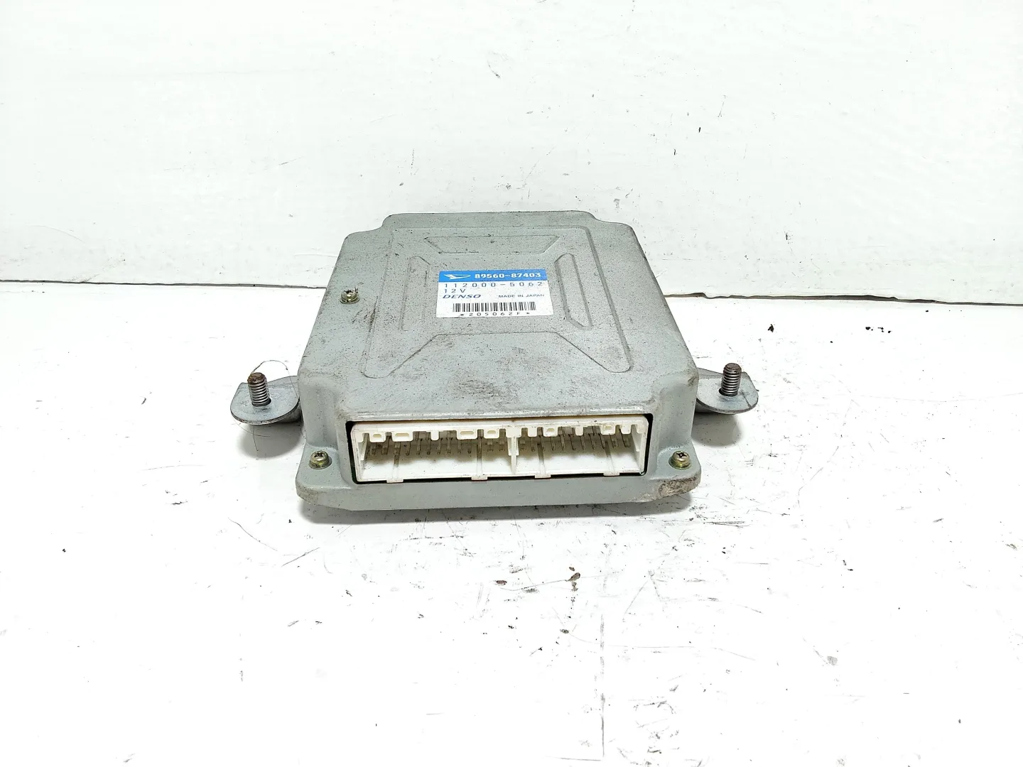 CENTRALINA MOTORE con codice 8956087403000 da DAIHATSU Terios 1° Serie con codice motore HC Benzina 1300 (97>06)