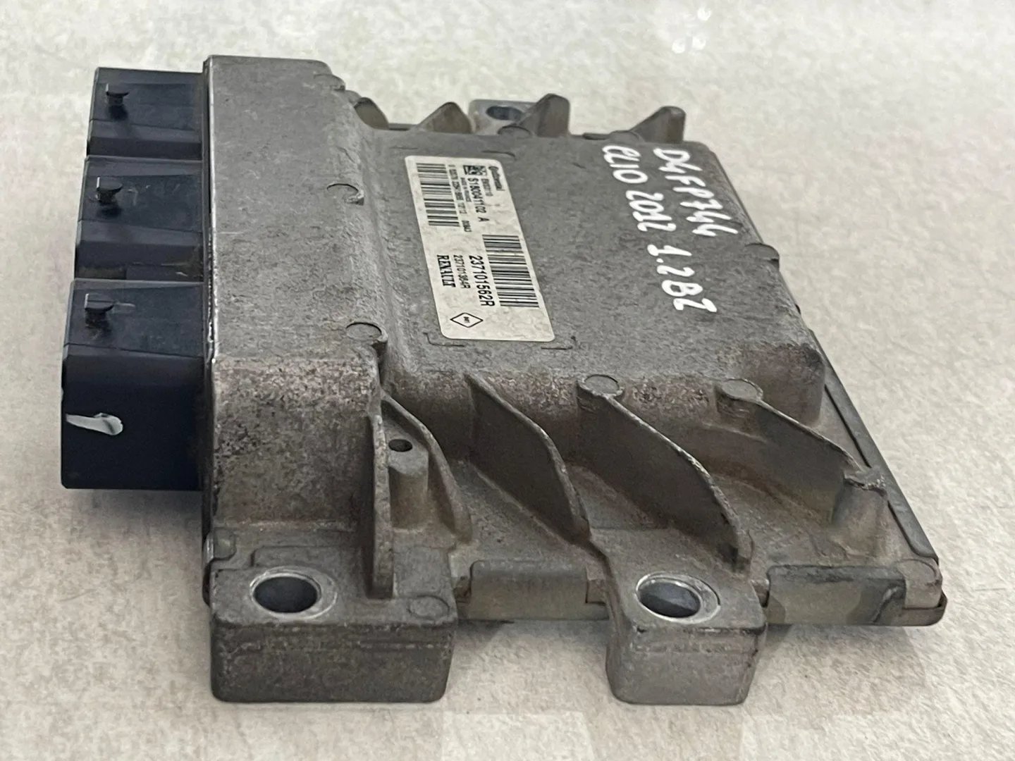 CENTRALINA MOTORE con codice 237101562R da 237101907R RENAULT Clio Serie con codice motore D4FP744 Benzina 1200