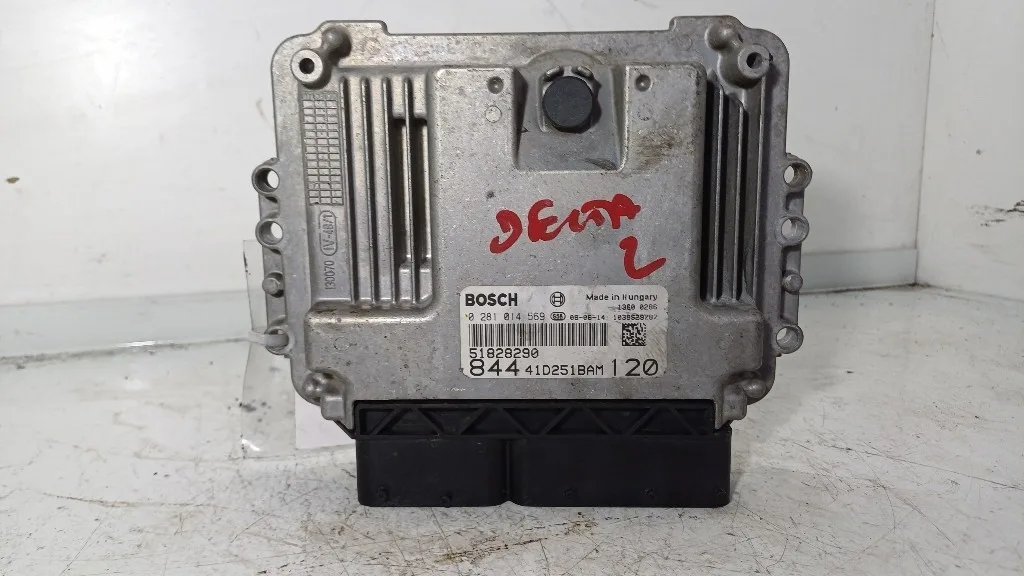 CENTRALINA MOTORE LANCIA Delta 3° Serie 0281014569/51828290 198A2000 diesel 1598 (08>11)