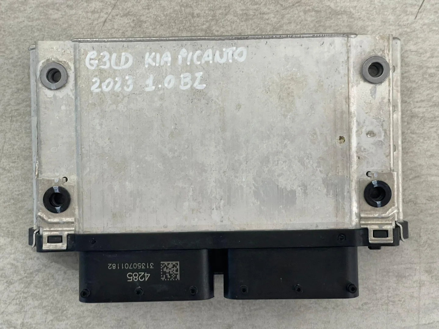CENTRALINA MOTORE con codice 39106-07243 da 3911607243 KIA Picanto Serie con codice motore G3LD Benzina 1000