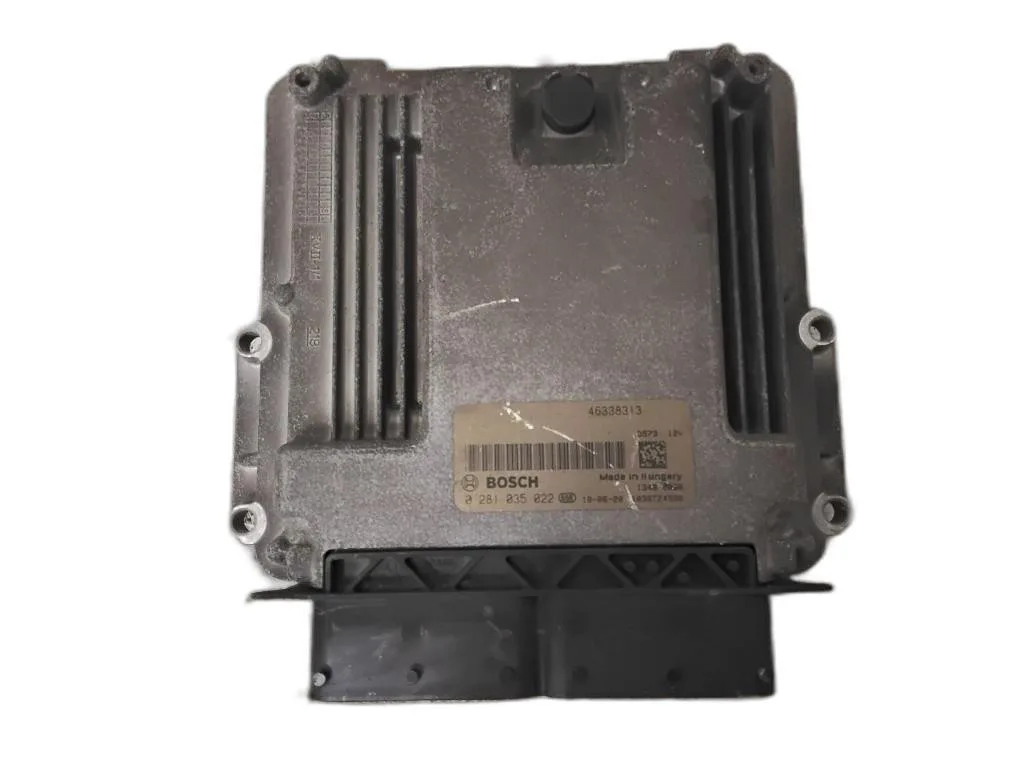 CENTRALINA MOTORE con codice 0281035022 46338313 da JEEP Renegade Serie 55263113 diesel 1598 (18>)