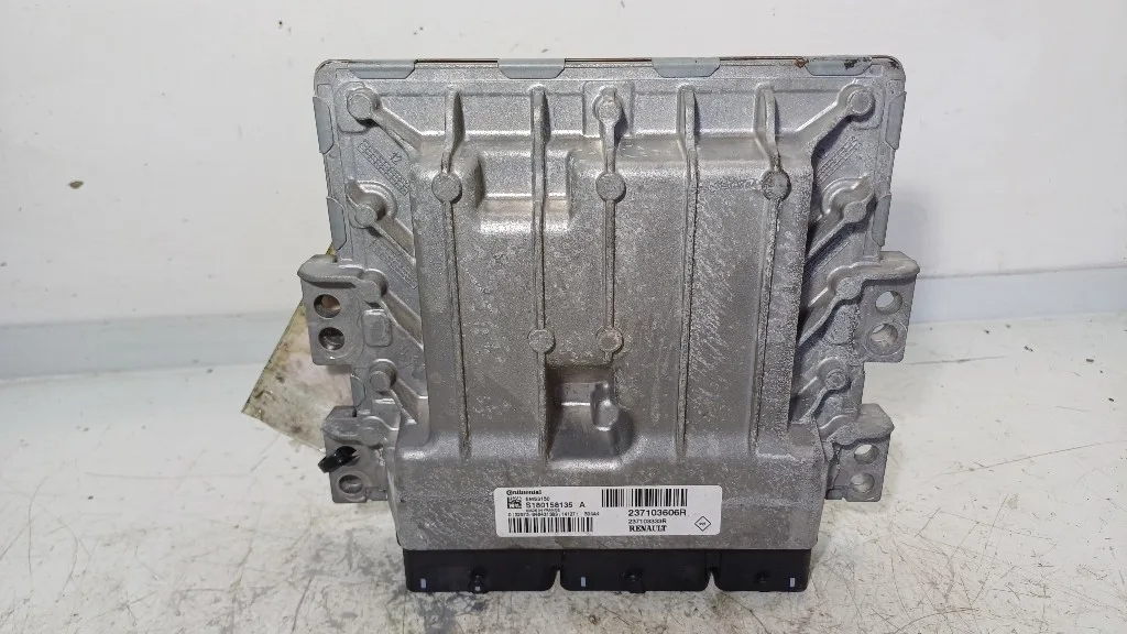 CENTRALINA MOTORE RENAULT Clio Grandtour 237103606R/237103333R H5F403 benzina 1197 (13>)