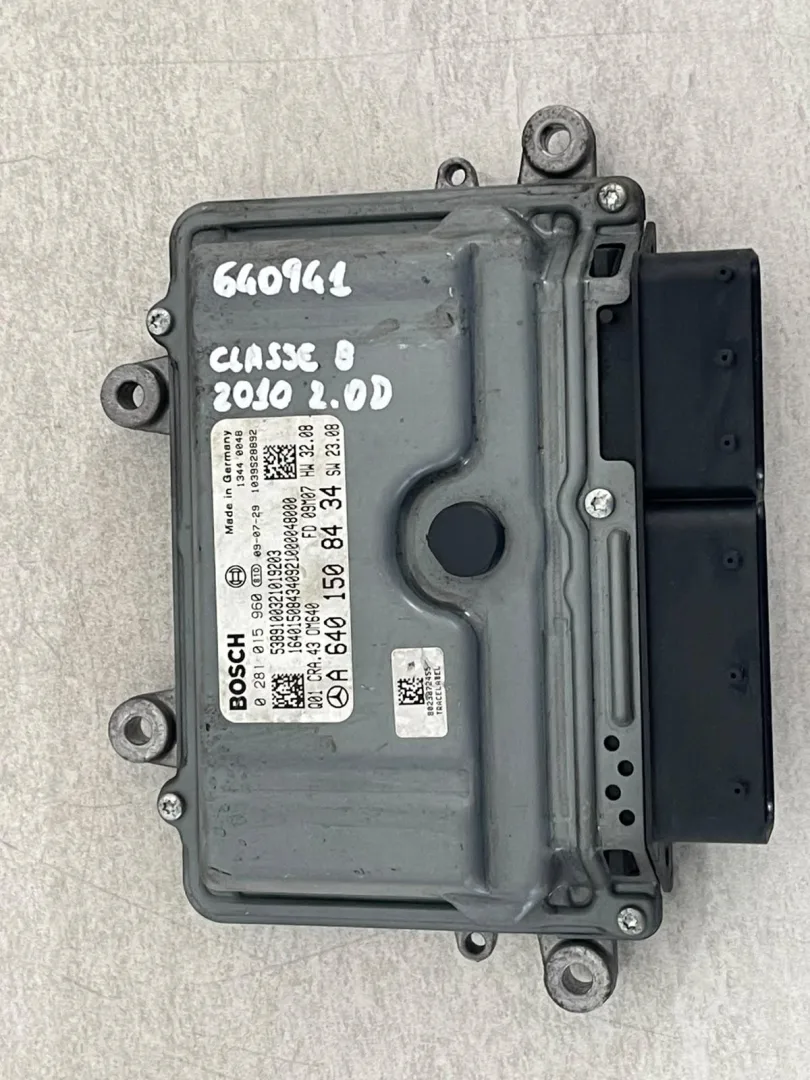 CENTRALINA MOTORE con codice A6401508434 da A6401509879 MERCEDES Classe B W245 1° Serie con codice motore 640941 Diesel 2000