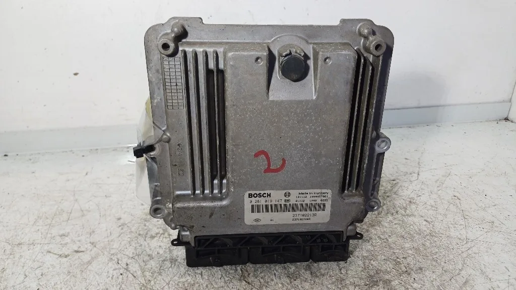 CENTRALINA MOTORE RENAULT Clio Serie IV 0281019147/237102213R K9K612 diesel 1461 (12>19)