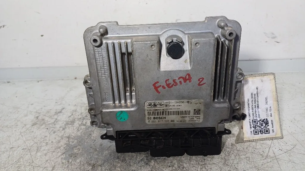 CENTRALINA MOTORE FORD Fiesta 6° Serie 0281017588/AV21-12A650-HE TZJA diesel 1560 (08>17)